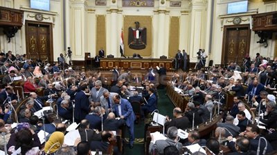 لجنة مزاد «حق الشعب» تبحث تقسيم أراضي قنا بسبب ضعف الإقبال