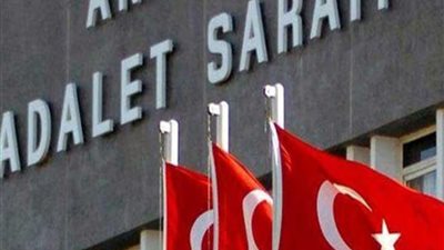 أحكام بالسجن المؤبد على 40 عسكريا بتهمة محاولة اغتيال أردوغان