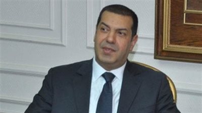 محافظ أسيوط يطالب «الوزراء» بمنح المواطنين غدا إجازة للمشاركة في الانتخابات