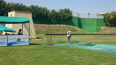 بالصور.. منافسة شرسة ببطولة العالم للرماية على الأطباق المروحية