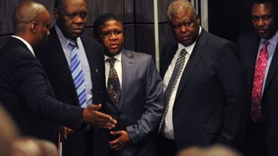 الكاف يخاطب جنوب أفريقيا وغانا رسميًا لاستضافة أمم أفريقيا 2015