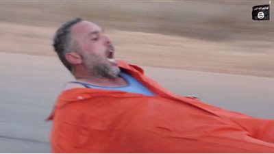 بالصورة.. «تمزيق جسد الرهائن» أحدث طرق القتل بداعش