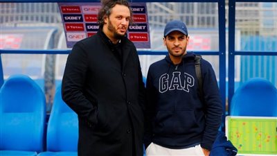 بيراميدز يتنازل عن 