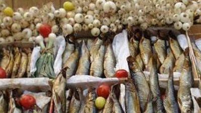 قلق من تسمم الرنجة والفسيخ بحلوان