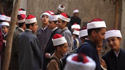 4 مواد في ثاني أيام امتحانات الشهادتين الابتدائية والإعدادية بالأزهر 