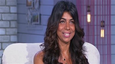 خبيرة إتيكيت توضح ٥ تصرفات تجعلك قليل الذوق