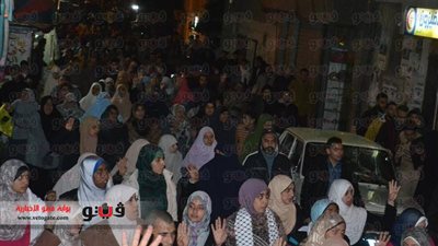 مسيرة ليلية لأنصار 