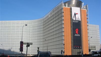 المفوضية الأوربية: تواصل الانكماش الاقتصادى فى دول منطقة اليورو