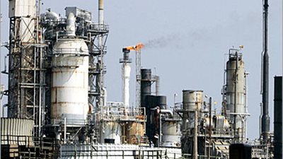 قاضي فرنسي يدافع عن حق