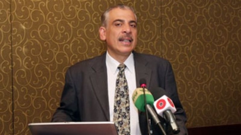 الدكتور عمر قنديل
