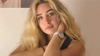 بعد صورتها من داخل كابينة الطيار.. شاهد أحدث إطلالات هنا الزاهد