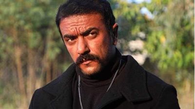 أحمد العوضي يثير الجدل بتدوينه على فيس بوك والجمهور : مش هتلاقي زي ياسمين