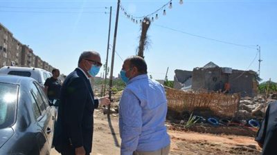 محافظ القليوبية يقود حملة إزالة قاعة تصوير مخالفة في بنها