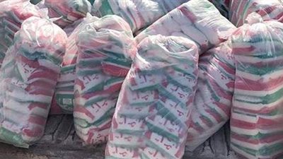 إحباط محاولة بيع 1.5 طن سكر و300 عبوة زيت تمويني بالسوق السوداء بالقاهرة