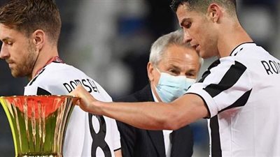 رقم قياسي.. رونالدو يحصد كل البطولات في إنجلترا وإسبانيا وإيطاليا