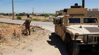 إصابة مزارعين باختناقات في لبنان جراء إطلاق إسرائيل قنابل على الحدود