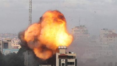 الجيش الإسرائيلي يستهدف مركبة شمالي قطاع غزة