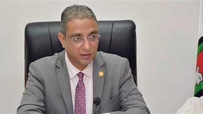 محافظ الفيوم: توافر لقاح كورونا  في ١٢ مركزا وتطعيم ١٣٠٠ مواطن يوميا