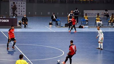 وزير الشباب والرياضة يشهد افتتاح بطولة كأس العرب لكرة قدم الصالات