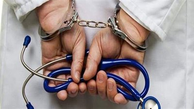 الطبيب المتحرش بسيدة في الجيزة: حديثها بجرأة شجعني.. واعتذرت لها