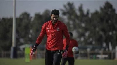 محمد الشناوي على رادار النصر السعودي