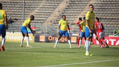 شوط أول مثير ينتهي بالتعادل بين الأهلي وصن داونز