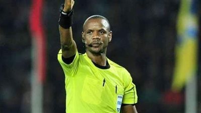 حكم مباراة الأهلي وصن داونز.. صافرته شؤم على منتخب مصر