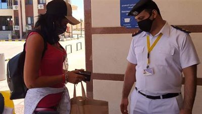 مغادرة 29 سائحا بعد رحلة استغرقت 5 أيام في أولى رحلات الشارتر بمطروح