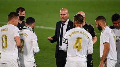 ريال مدريد بدون ألقاب هذا الموسم.. هل يرحل زين الدين زيدان؟