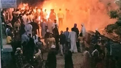 الأمن يسيطر على أهالي الشرافية بالمنيا بعد قطعهم للطريق بسبب حادث مروري