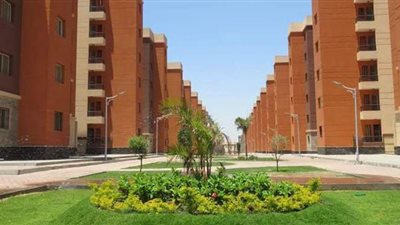 مسئولو الإسكان يتفقدون وحدات عمارات السلام كسكن بديل للمناطق العشوائية