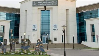 تنظيم الاتصالات يخاطب شركات المحمول لتحفيز العاملين لتلقي لقاح كورونا