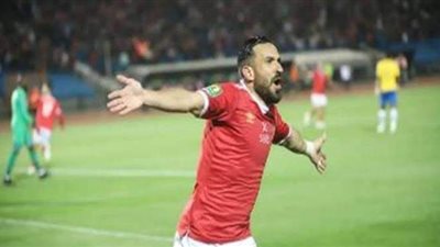 موقف على معلول النهائي من تجديد تعاقده مع الأهلى