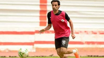 أيمن حفني يشارك في مران المستبعدين للزمالك