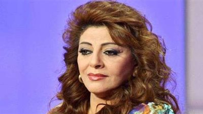 هالة صدقي تطلب من جمهورها الدعاء لدلال عبد العزيز