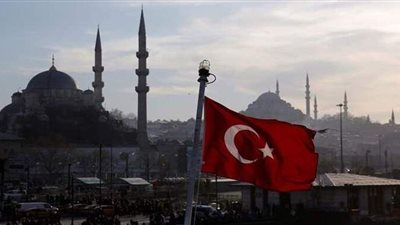 إعادة محاكمة وزير تركي سابق بسبب 