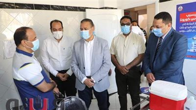 مستشار الرئيس للصحة: نخطط لزيادة مراكز تلقي لقاح كورونا في المحافظات