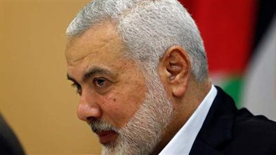 رئيس المكتب السياسي لحماس يلتقي أمير قطر بالدوحة | صور