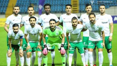 المصري يرصد 20 ألف جنيه مكافأة لكل لاعب حال الفوز على الزمالك