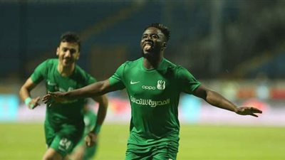 إيزي إيميكا يسجل الهدف الأول للمصري أمام الزمالك