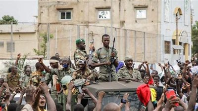 السفارة الأمريكية تحذر رعاياها في مالي بعد اعتقال الرئيس