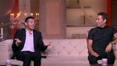 مصطفى شعبان: عمري ما شربت قهوة وعمرو سعد خلاني مدمن | فيديو