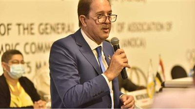 الجزائري مصطفى براف يفوز بمنصب رئيس الأنوكا