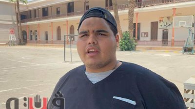 طلاب الثانوية العامة بعد الامتحان التجريبي الثاني: دخلنا على السيستم بسهولة | فيديو