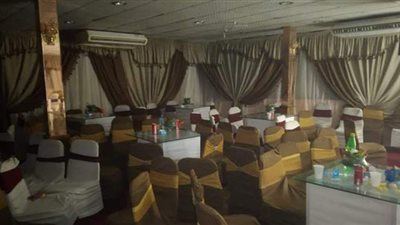 فض 65 حفل زفاف وعزاء ومصادرة 500 شيشة لاختراق إجراءات كورونا بأسيوط