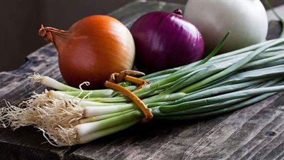 طريقة تخزين البصل من السنة للسنة