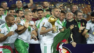 جمال بلماضي يتمسك بـ3 وديات للمنتخب الجزائري في معسكر يونيو