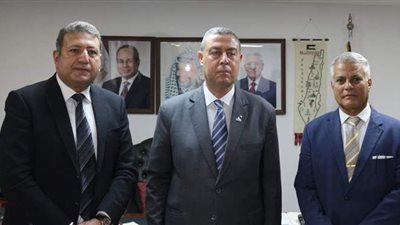 وفد غرفة التطوير العقاري يبحث مع سفير فلسطين المساهمة في إعمار غزة