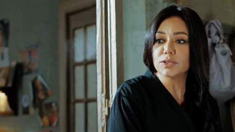 الفنانة رانيا يوسف