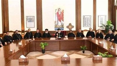 البابا تواضروس يلتقي طلبة بكالوريوس الإكليريكية بالأنبا رويس